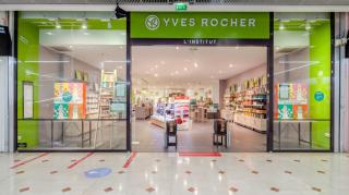 Salon de Manucure Yves Rocher 2