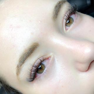 Salon de Manucure KBeauty Centre de Prestation et Formation Maquillage semi permanent, extension de cil, blanchiment dentaire 0