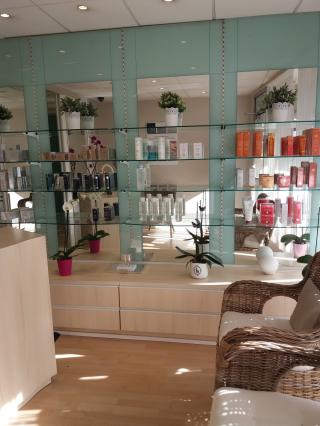 Salon de Manucure L'institut Eve. 0