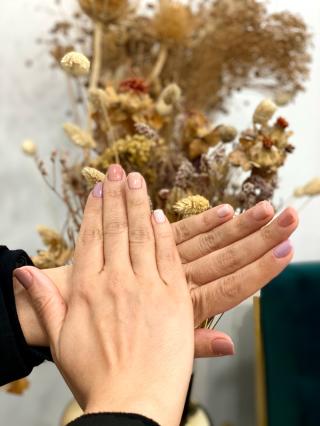 Salon de Manucure Institut Menasa 0