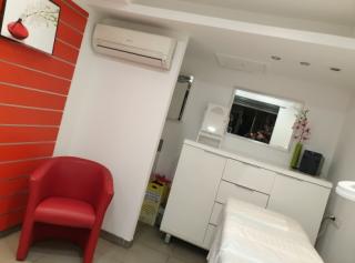 Salon de Manucure Benvenuti Beauté 0