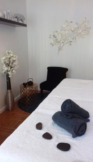 Salon de Manucure Un Temps Pour Soi - Massages et soins esthétiques 0