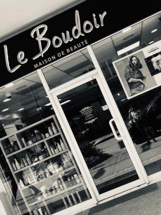 Salon de Manucure Le Boudoir MAISON DE BEAUTE 0
