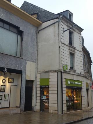 Salon de Manucure Yves Rocher 0