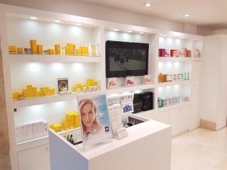 Salon de Manucure Jean Claude BIGUINE Longchamp Neuilly 0