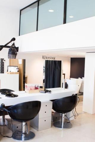 Salon de Manucure Céleste coiffure & esthétique by Stéphanie B.Lyon charlemagne 0