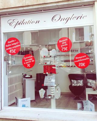 Salon de Manucure Julia Institut Estheticienne LYON 1