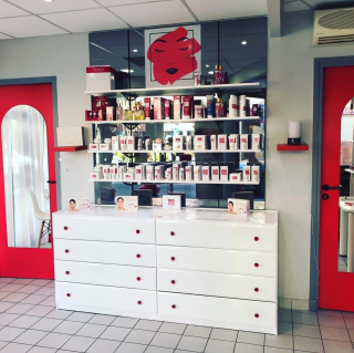 Salon de Manucure Charme et Beauté 0