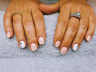 Salon de Manucure Time of Nails by Julie 0