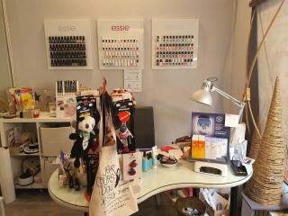 Salon de Manucure Institut Beauté Marine Agréé YonKa 0