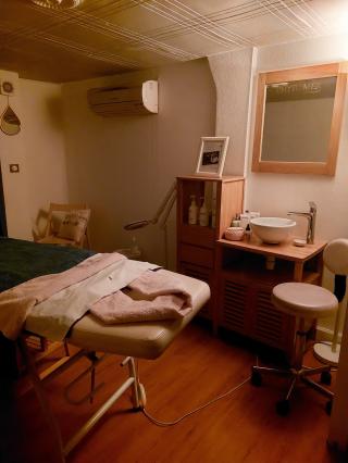 Salon de Manucure Lili Ness devient Coline B 0