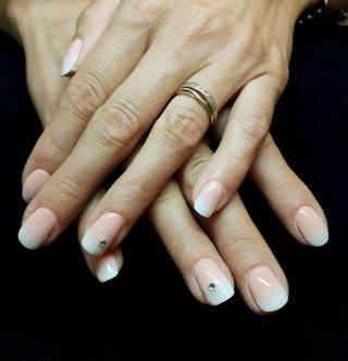 Salon de Manucure So'nails Bar à Ongles 0
