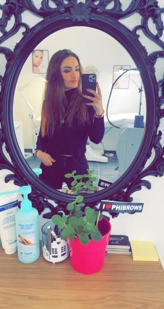 Salon de Manucure Salon Phibeauté, coiffure, onglerie 0