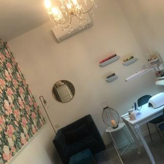 Salon de Manucure B&R Institut 0
