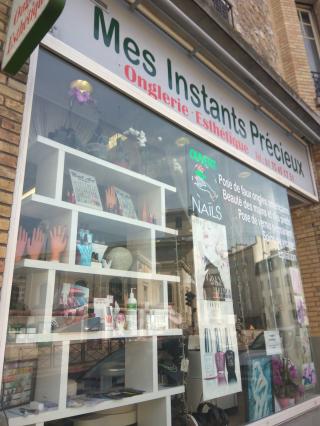 Salon de Manucure Mes Instants Précieux 0
