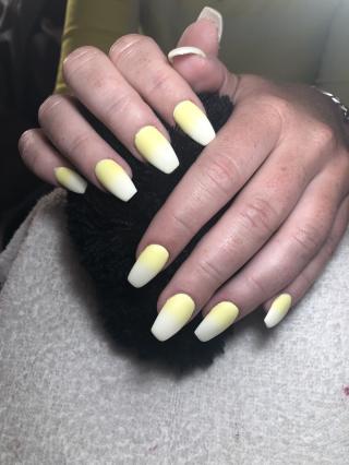 Salon de Manucure L'instant beauté de Vivi prothésiste ongulaire 0