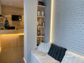 Salon de Manucure Les Privilèges 0