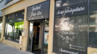 Salon de Manucure Instant Bien-être (Bronzage, Soin esthétique, Massages, Onglerie, Cryolipolyse...) 0
