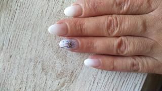 Salon de Manucure Beauté En Mains 0