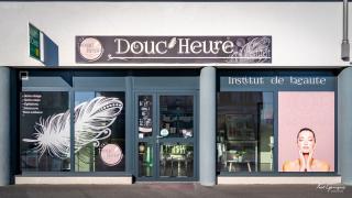 Salon de Manucure Institut Douc'Heure 0