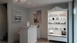 Salon de Manucure L’institut by Sandy 0