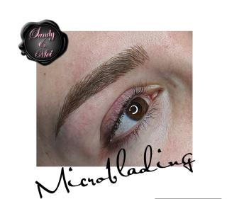 Salon de Manucure Sandy et Moi Maquillage Permanent 0