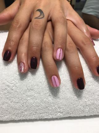 Salon de Manucure Le bar à ongles…by V Lattes 0