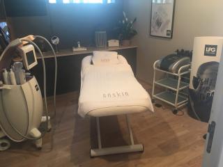 Salon de Manucure Le Concept KA 0