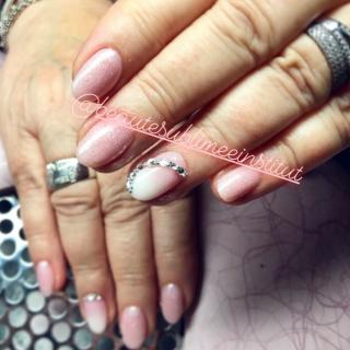 Salon de Manucure Beauté Sublimée 0