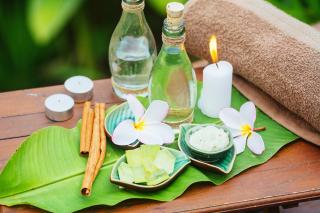 Salon de Manucure Aloha Spa 0