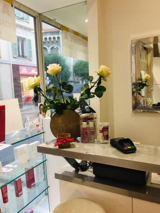 Salon de Manucure OLYMPIA 0