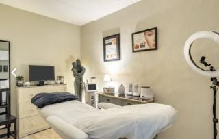 Salon de Manucure Armelle 'S' Thétique 2