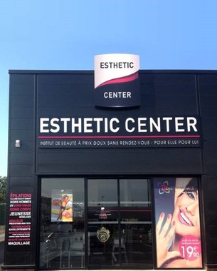 Salon de Manucure Esthetic Center 2