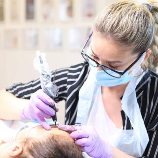 Salon de Manucure L' Appart institut, Sarah Pégurié 0