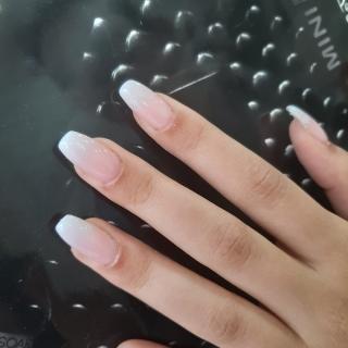 Salon de Manucure Ongles fidji 0