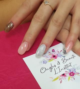 Salon de Manucure Ongles et Beauté l'Institut 0