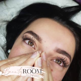 Salon de Manucure Beauty Room - Spécialiste maquillage permanent à Dijon 0