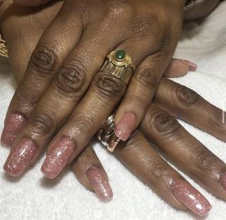 Salon de Manucure Tulsi Beauty 0