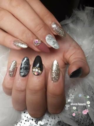 Salon de Manucure ÉLixir Beauté (technicienne de cils et prothésiste ongulaire) 0