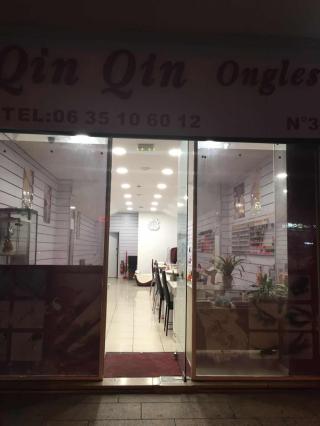 Salon de Manucure Qin Qin Ongles 0