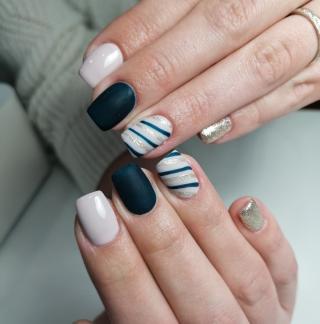 Salon de Manucure LE LOFT by Anaïs 0