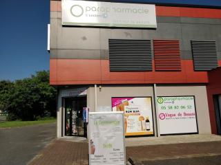 Salon de Manucure Parapharmacie E.Leclerc Biscarrosse 0