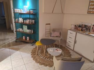 Salon de Manucure L'Instant Beauté 0