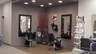 Salon de Manucure Claudine Coiffure 0