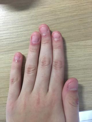 Salon de Manucure Bel 2 Mains 0