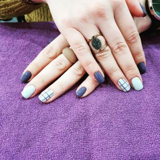 Salon de Manucure L'Institut de Louise 0