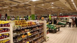 Salon de Manucure Benefit BrowBar Bar à Sourcils 0