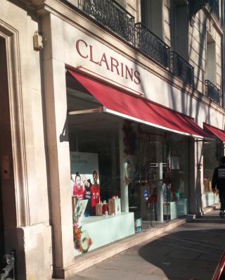 Salon de Manucure Boutique et Spa Clarins Paris 7 0