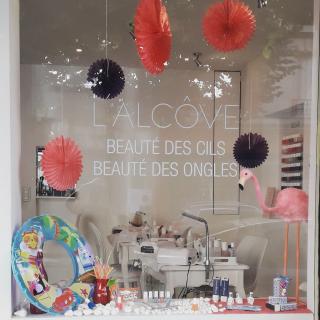 Salon de Manucure L'Alcôve 0