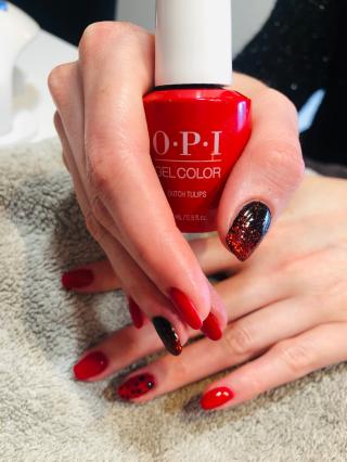 Salon de Manucure Douceur & Évasion 0